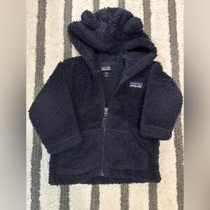 BUNDLE: Patagonia Navy Fleece and puffer vest